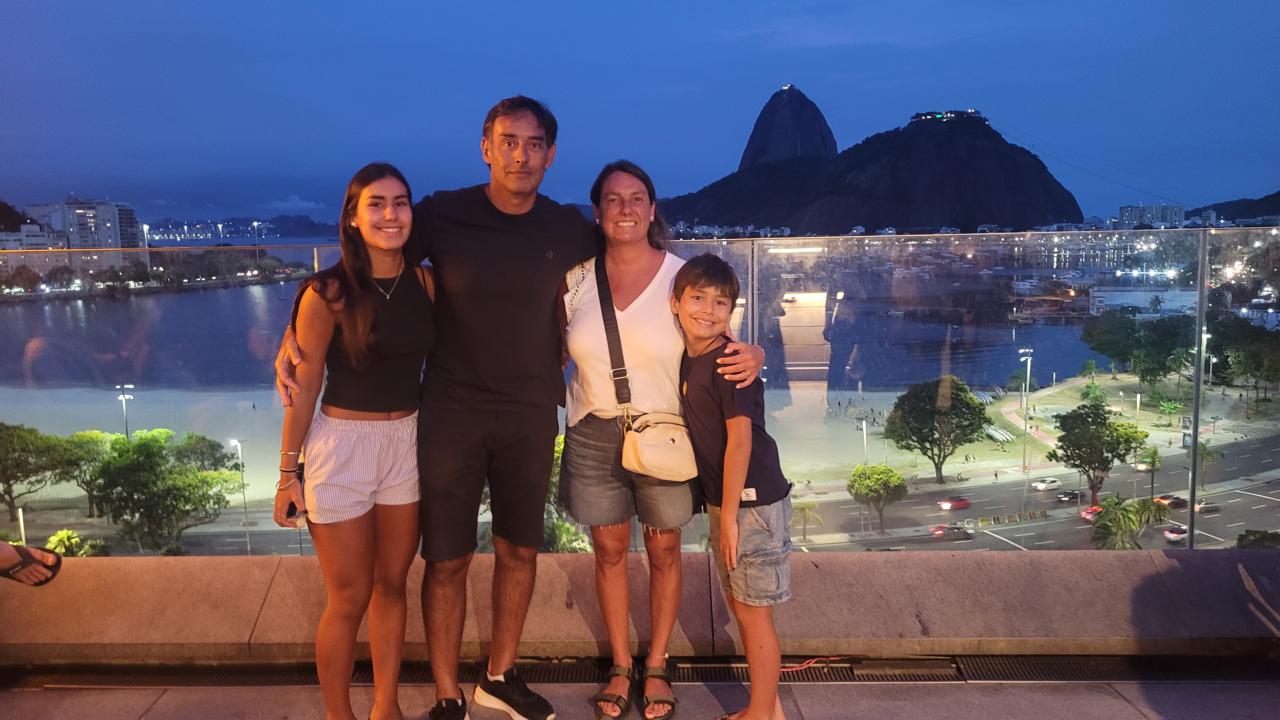 Foto de viaje de Euge con su familia